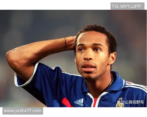 超高清足球明星帅气头像精选,完美呈现球场英雄风采,激发你热爱足球的激情